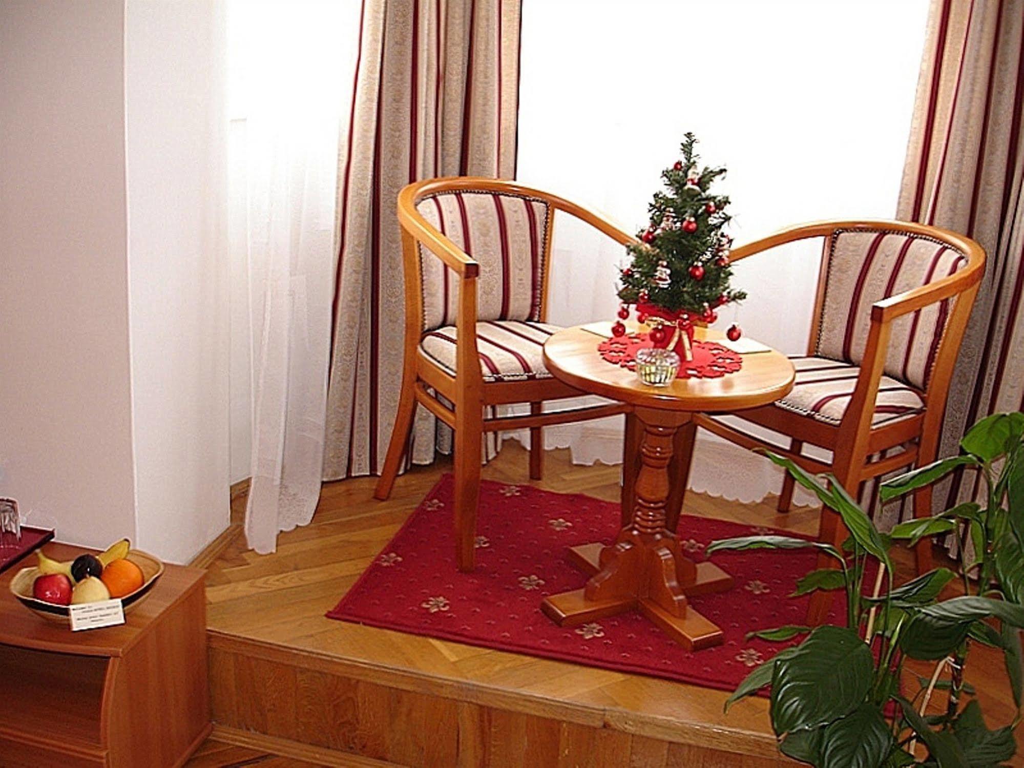 Villa-hotel Escala 4* Cluj-Napoca